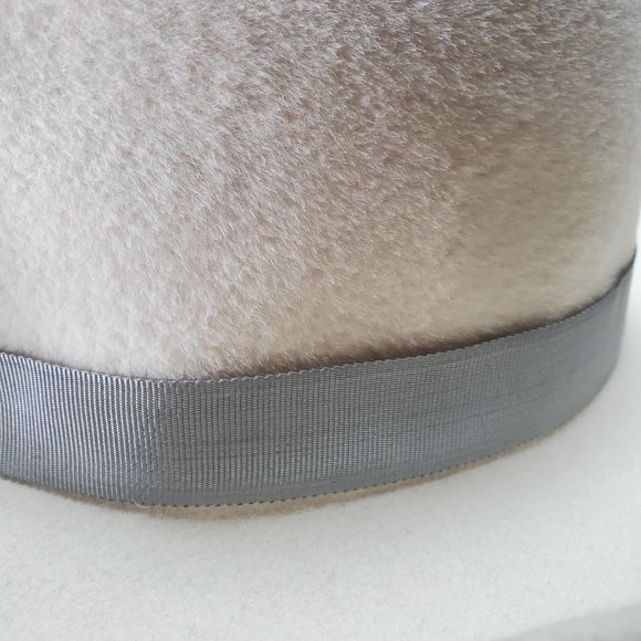 White Cream Vtg Fedora Imported Velour Feather Hat - Picture 5 of 11
